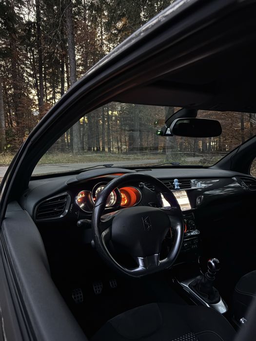 Citroën DS3 1.6 THP 156CP – 2011 – 71.xxx km reali – suspensie KW V1