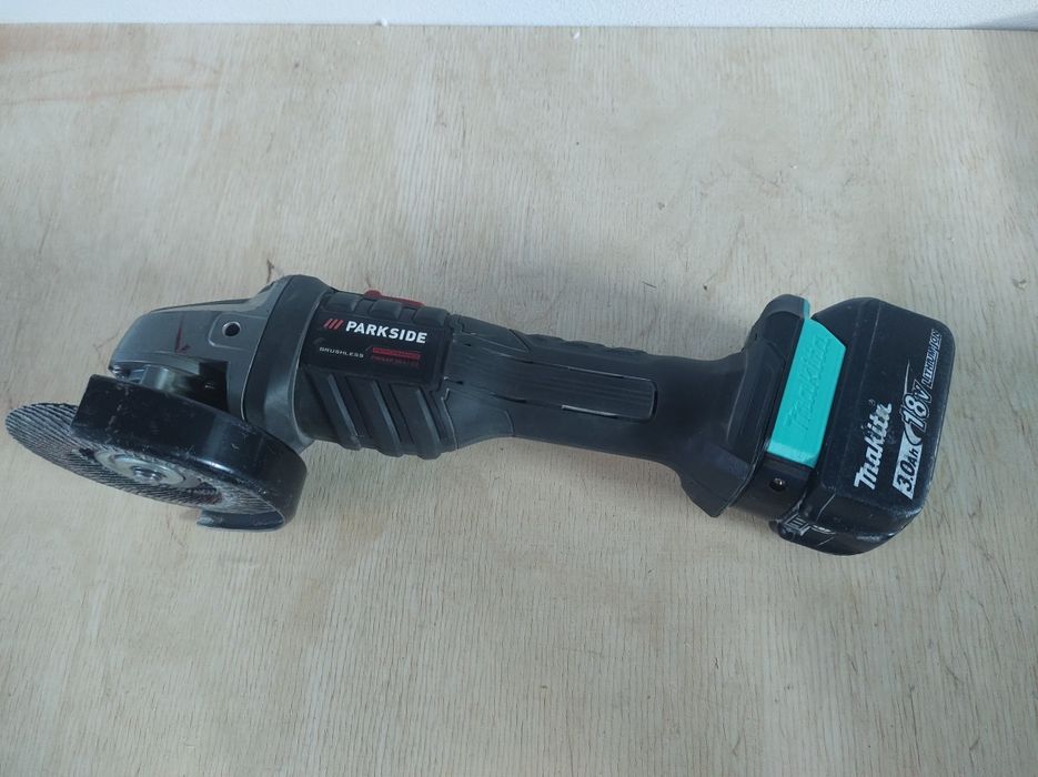 Adaptor baterie Makita la aparate Parkside