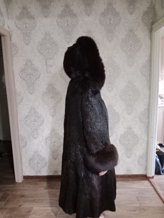 Продам шуба нутрия отделка писец