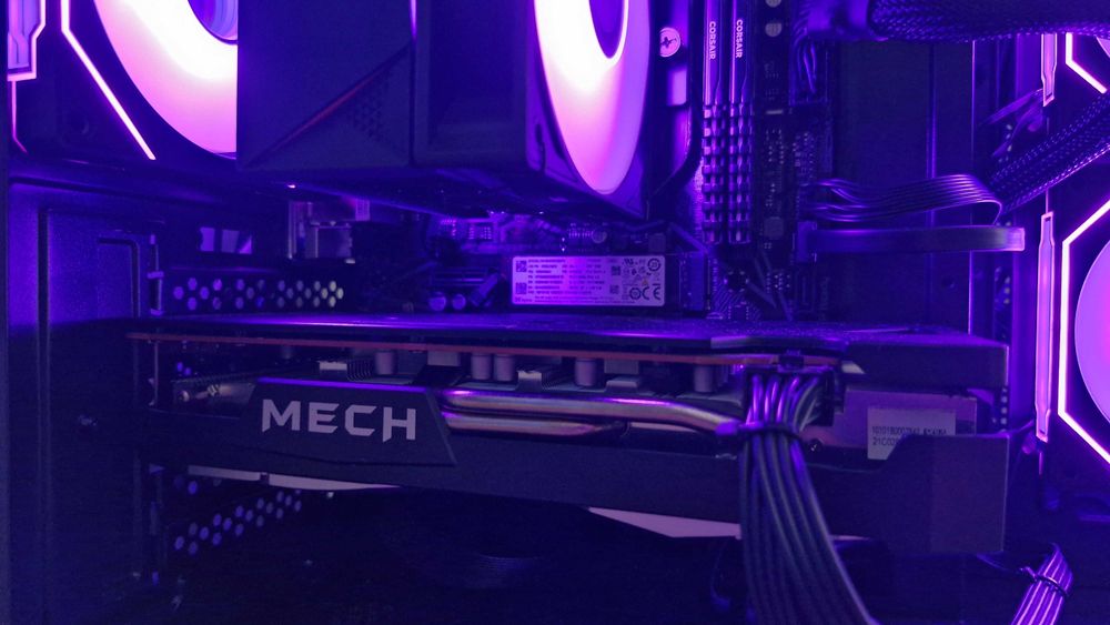 PC Gaming Fish Tank ARGB | RX 6600 | Display Temp | Video Asamblare TikTok/YT