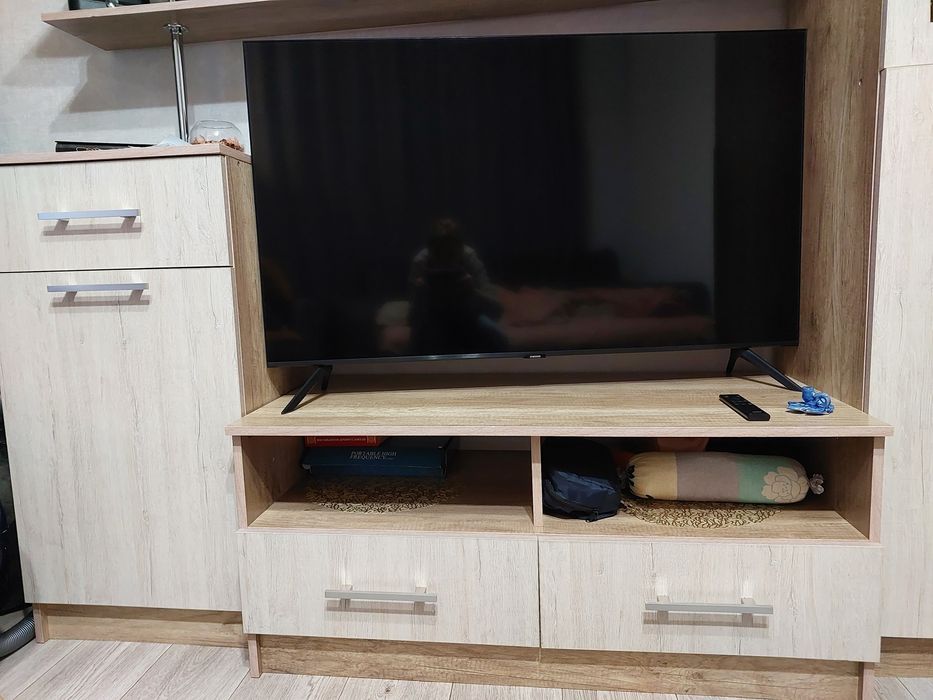 Продам стенку в зал