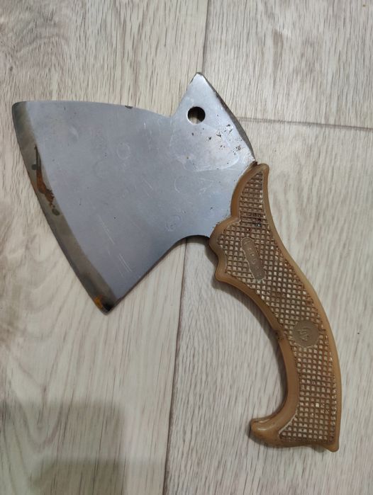 Продам разделочный кухонный топорик СССР