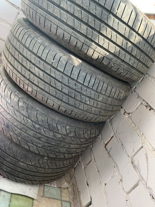 Продам комплект колес на R16