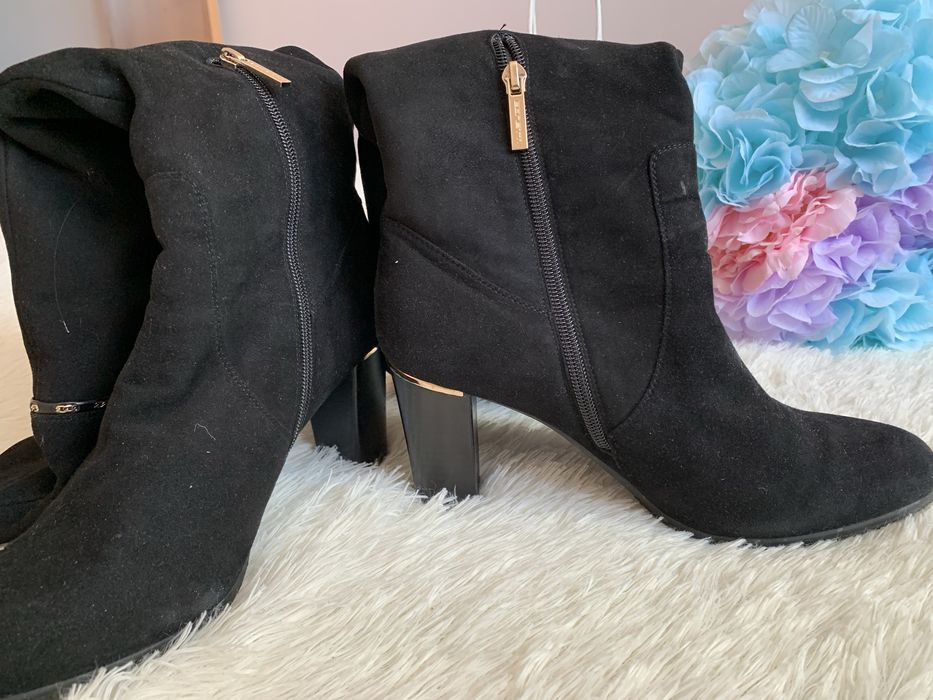 Срочно зимние сапоги недорого