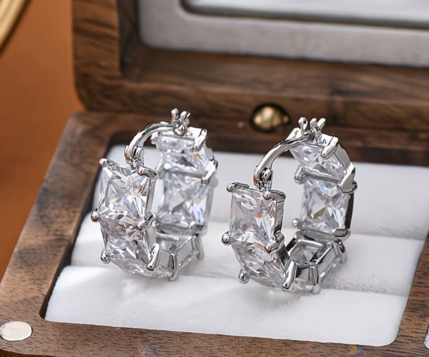 Бужута обеци колие гривна по 2€ за брой