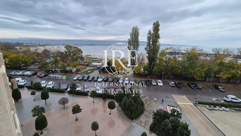Продава се Двустаен апартамент в Варна, Аспарухово - 69 кв.м за 2174 €/кв.м - Снимка #9