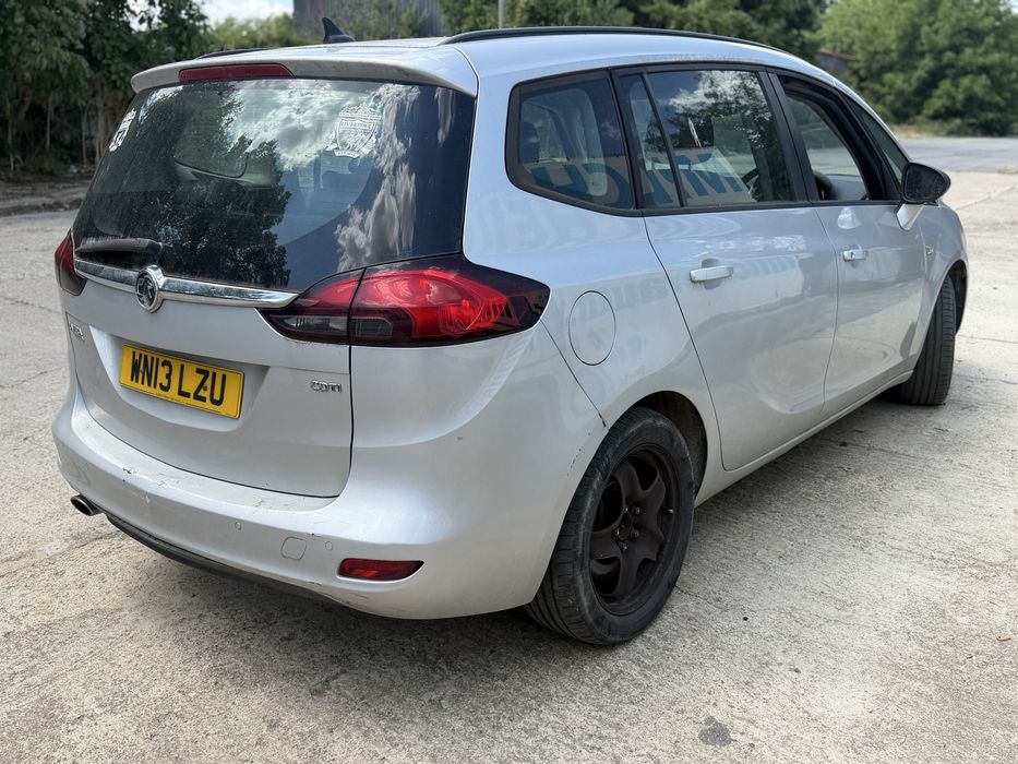 Опел зафира ц 2.0цдти на части / opel zafira C 2.0cdti tourer