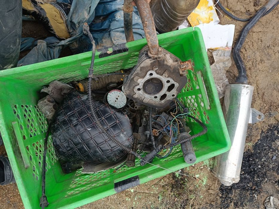 Продаю мото на запчасти