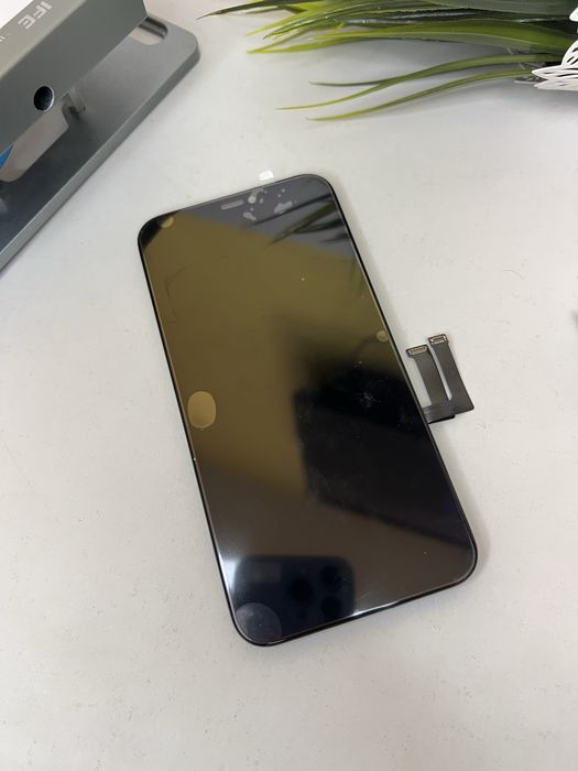 Дисплей OEM за iPhone 11 с 12 месеца гаранция!