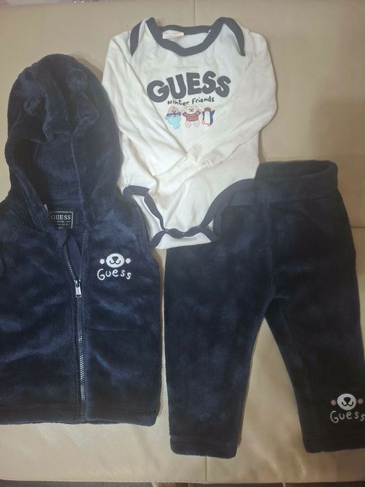 Комплект Guess за бебе размер 74