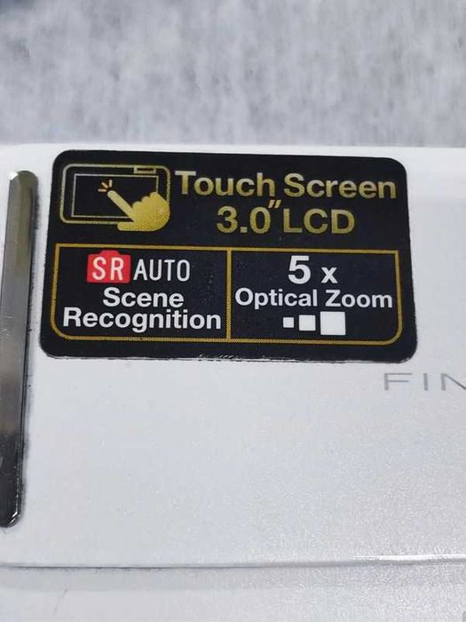 Fujifilm FinePix Z300 touchscreen, zoom optic 5x + card 8GB