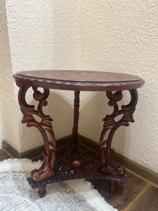 Продам подставку б/у 100.000!!