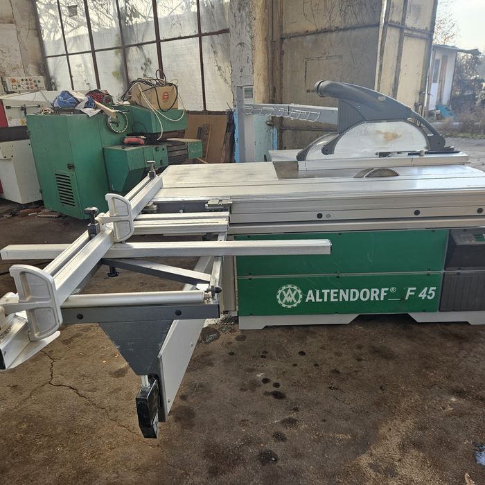 форматно разкройващ циркуляр 3000мм.ALTENDORF F 45