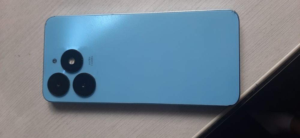 Продам телефон ител а 70