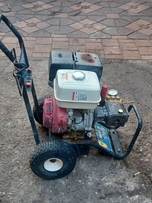 P Motopompa de spălat cu presiune HONDA