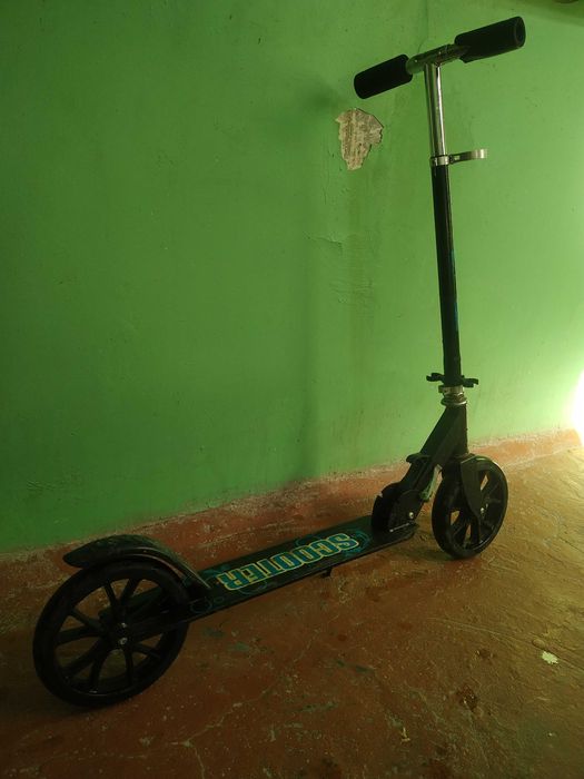 Самокат детский для  8-13 лет