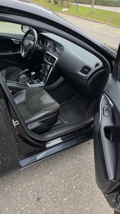 Volvo v40 R desing 2015 2.0 120 cp euro 6