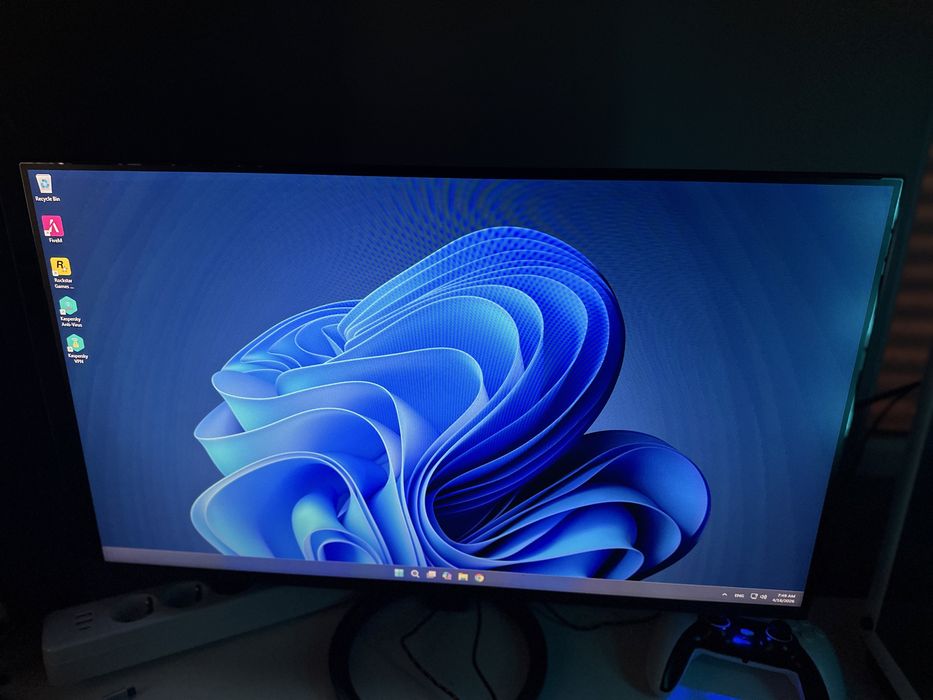 Монитор Acer 27 100hz