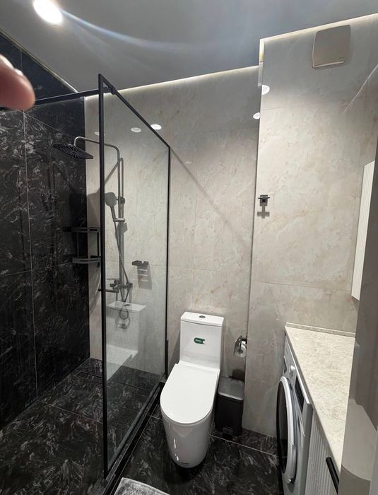 2 комнатная квартира 63 м² на улице Махтумкули — гардеробная