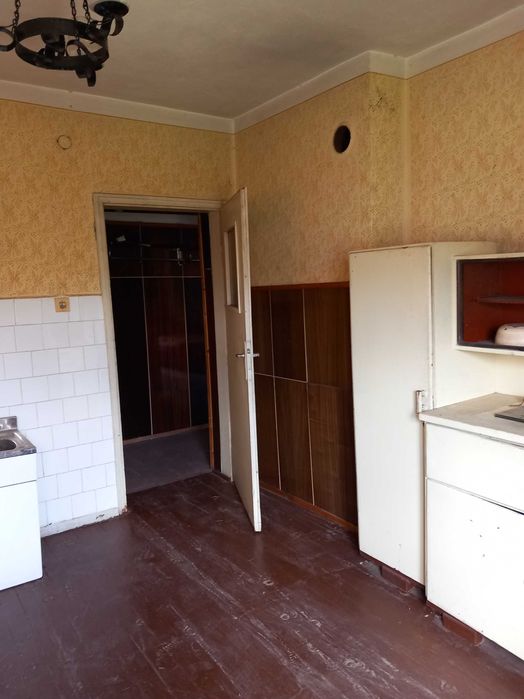 Продава се Къща в с. Пиперков чифлик, Област Кюстендил - 152 кв.м за 461 €/кв.м - Снимка #18