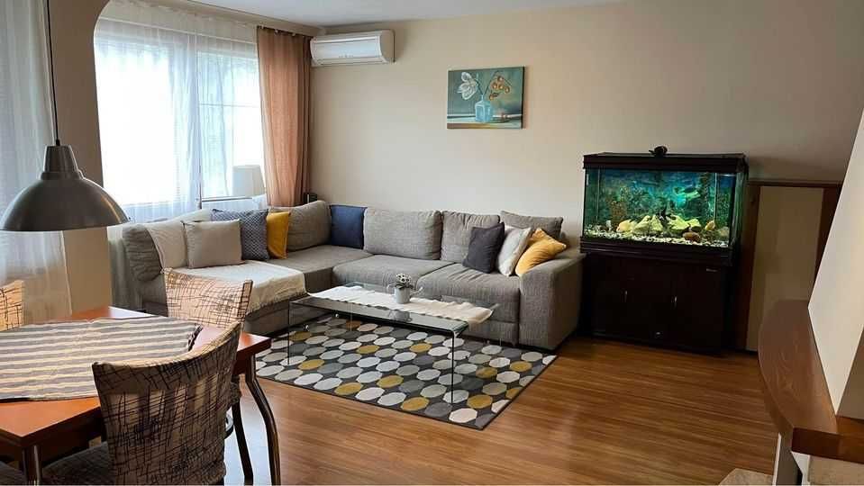 Тристаен апартамент във Витоша