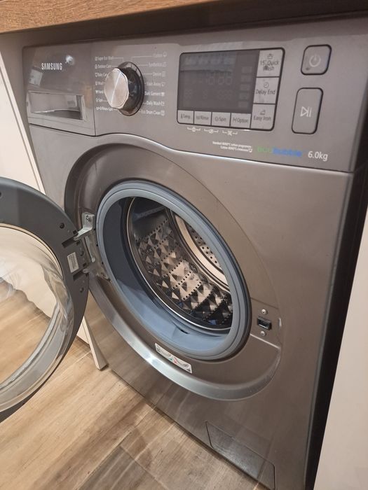 Пералня SAMSUNG система ECO BUBBLE