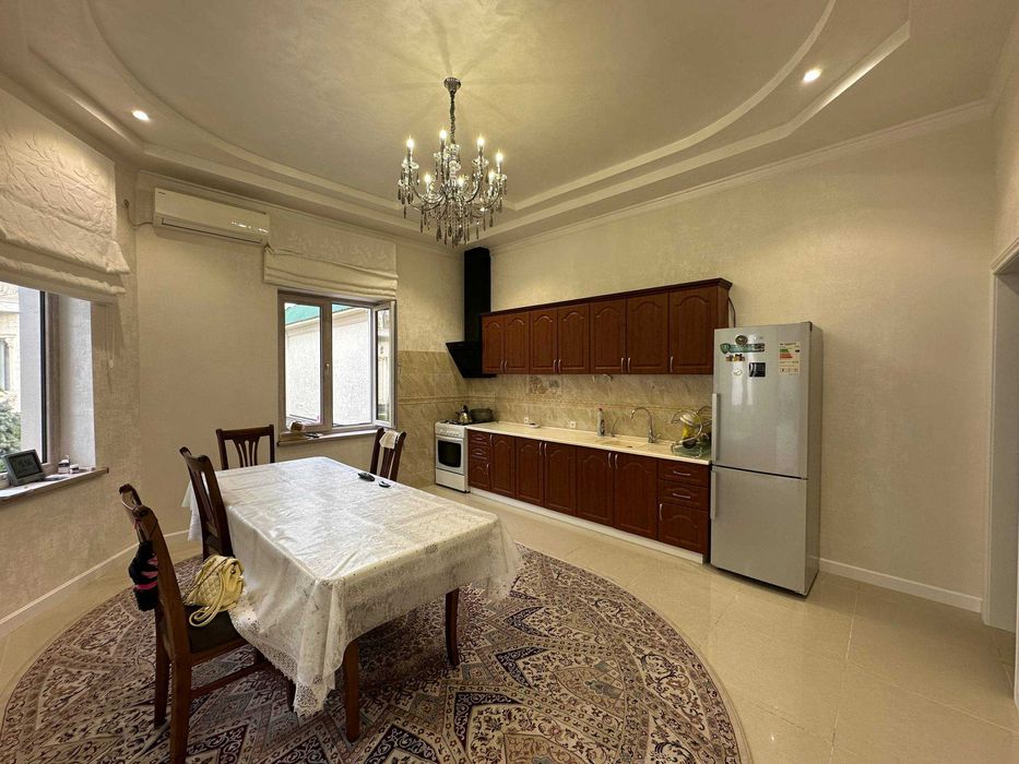 Сдаётся в аренду под Офис, под Представительство | Grand Mir Hotel