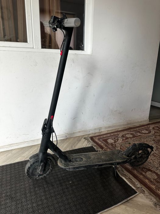 Trotinetă electrică
