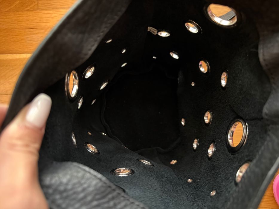 Чанта естествена кожа Alexander Mcqueen