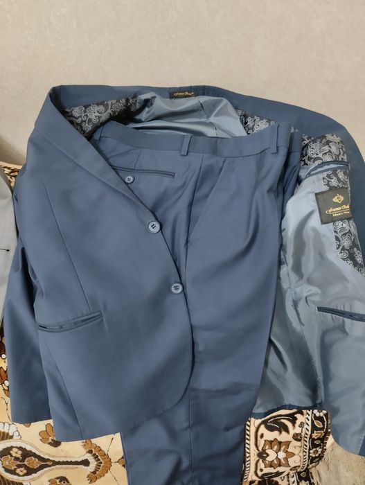 Продам костюм двойка