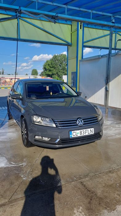 Vând passat b7 an 2012