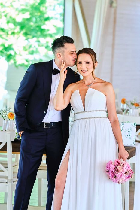 Rochie de mireasa impecabila + Voal + cadou extra