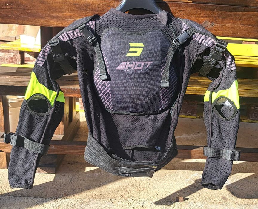 Ризница за юноши