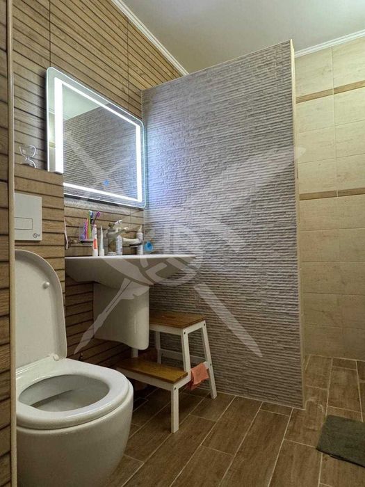 Продава се Тристаен апартамент в Бургас, Зорница - 103 кв.м за 1595 €/кв.м - Снимка #8