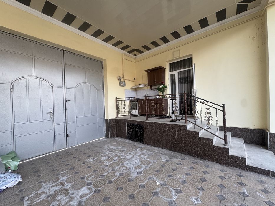 Продается дом на земле 7соток.Угловой дом,можно перестроить.Цена догов