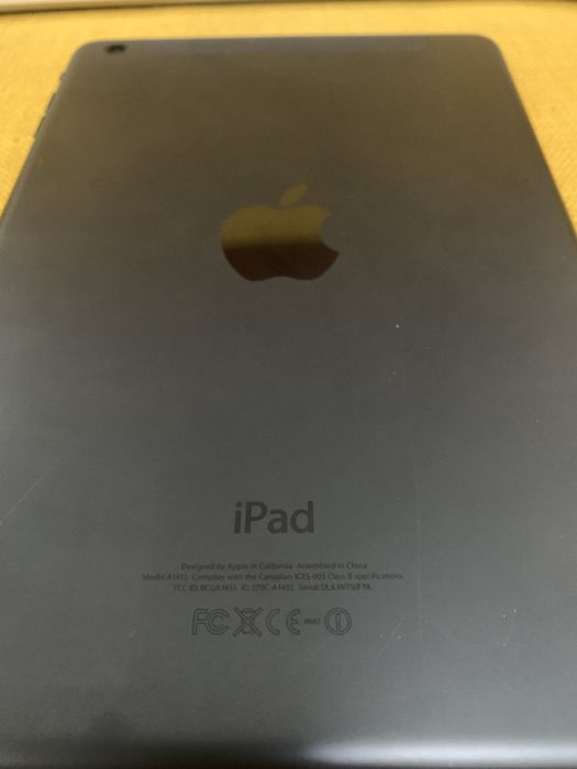 2 macbook 2 ipads si iphone 6s