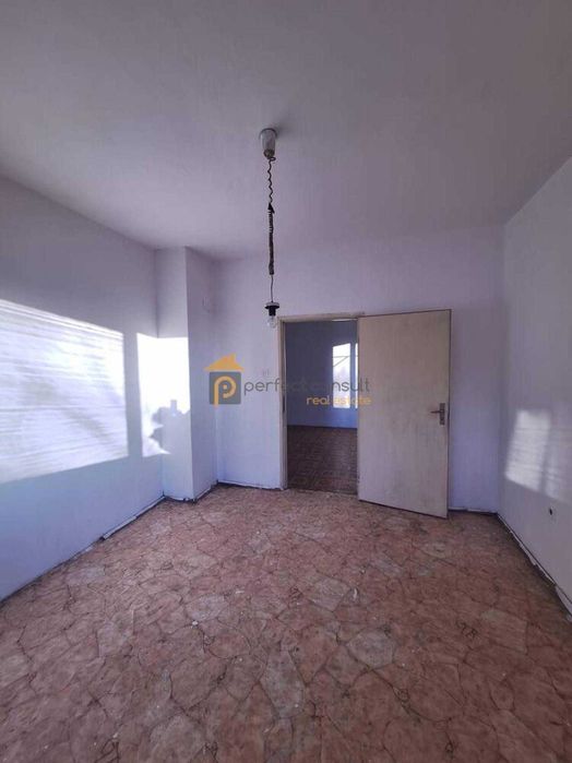 Продава се Тристаен апартамент в Пловдив, Христо Смирненски - 67 кв.м за 1016 €/кв.м - Снимка #3
