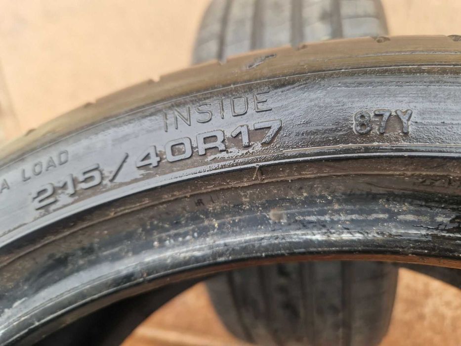 2 Goodyear R17 215/40 Летни гуми  DOT0522
