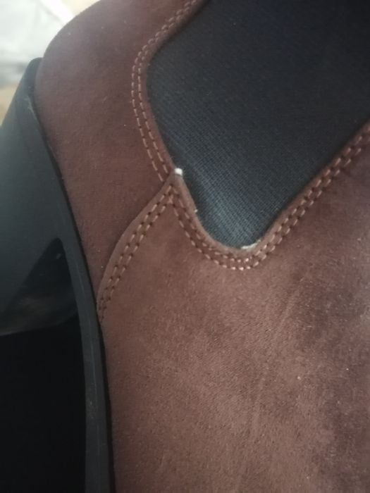 Боти кафяви запазени