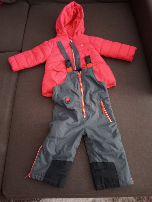 Costum fâș, stare foarte buna