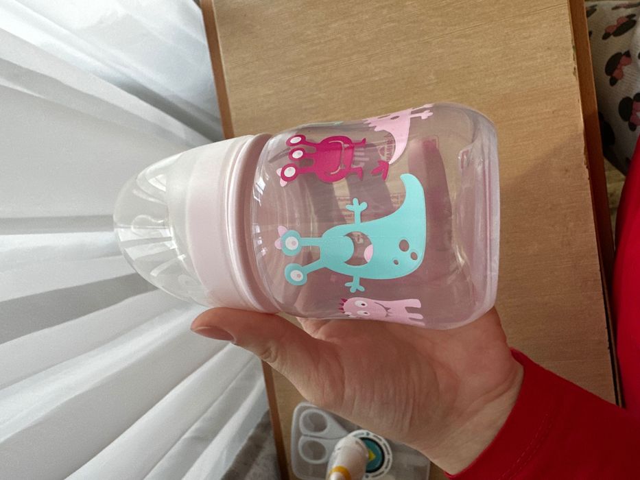 Бутылочка для кормления