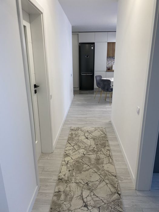 Apartament 3 camere de vanzare