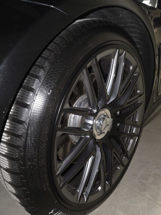 ЕКСКЛУЗИВНО:  Комплект Оригинална Джанта  и Зимни Гуми Mercedes-AMG GT