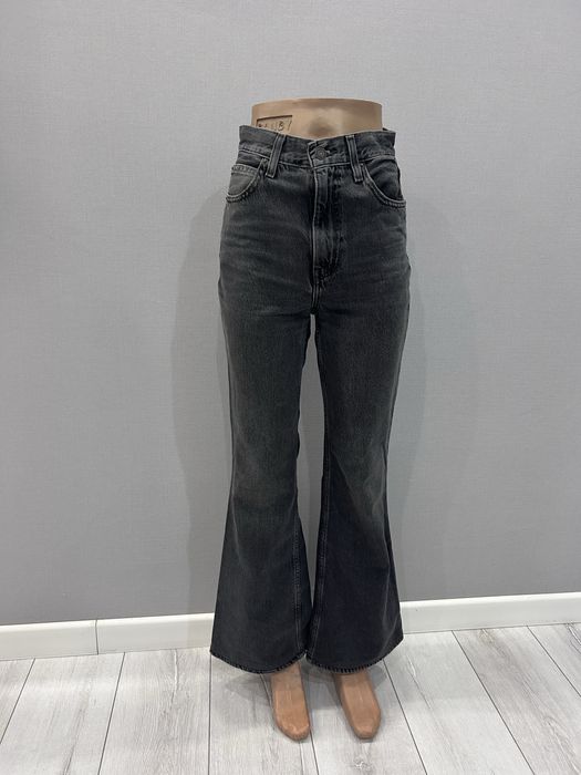 Джинсы Levis 24 размер