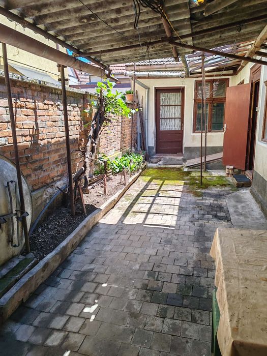 Casă de vânzare – Reșița, Cartierul Muncitoresc, Str. Romul Ladea nr. 11A