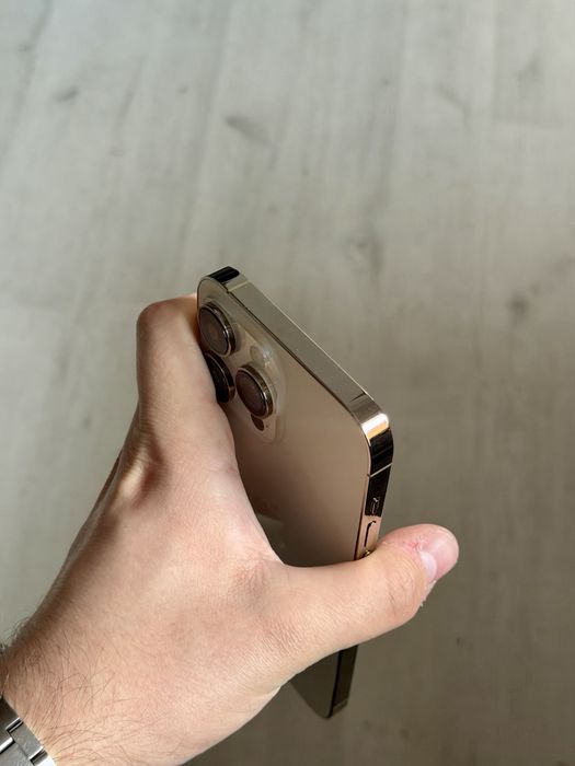 iPhone 14 Pro Max / 128 GB / Baterie 88% / Gold / Impecabil