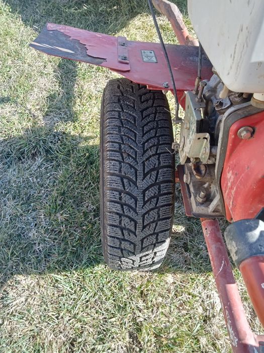 Motocultor cu remorca Dizel