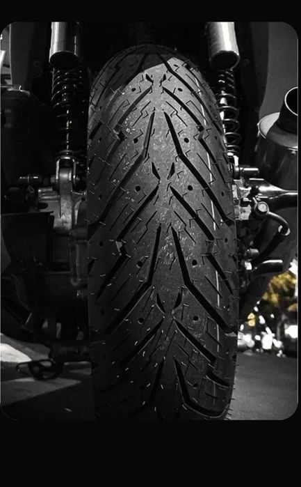 Шина на скутер pirelli