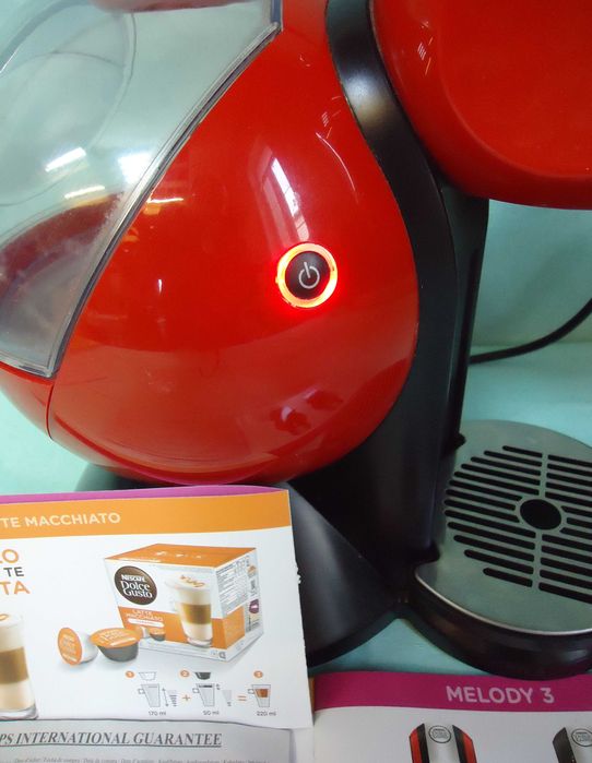 Кафемашина с гаранция 1 година NESCAFÉ® Krups Dolce Gusto Melody.Red Крупс за капсули система Долче густо