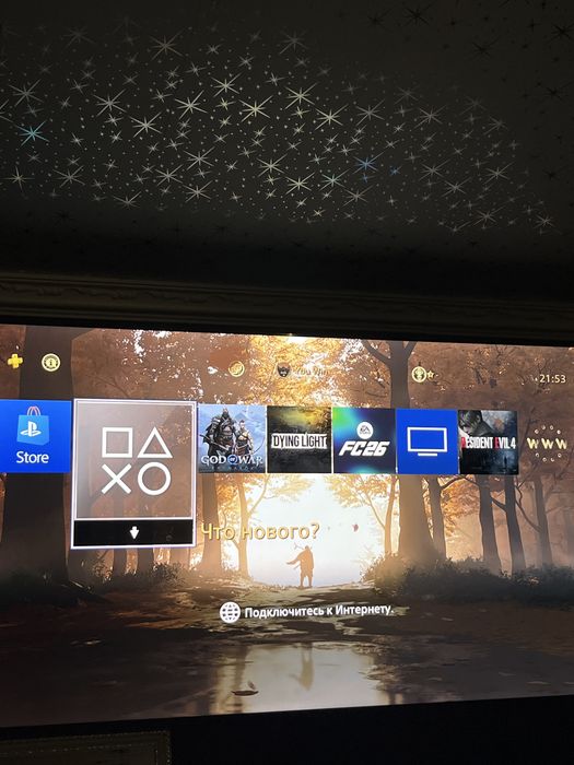 PS4 Slim 1TB + 2 оригинальных джойстика + игр
